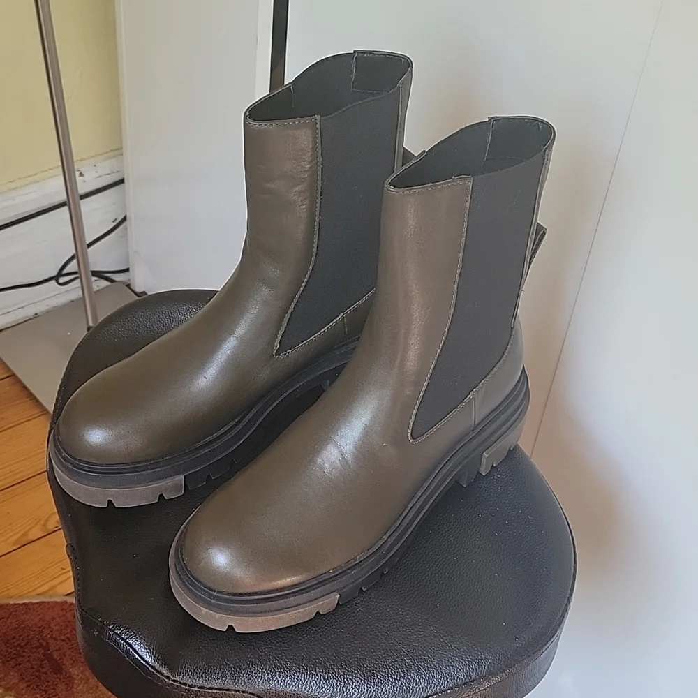 🎉HP🎉NWT ZARA LEATHER ANKLE BOOTS - Picture 3 of 17